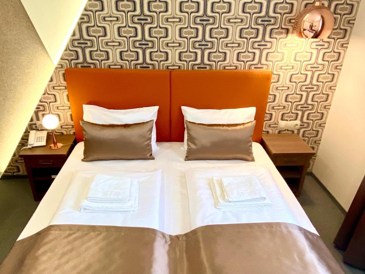 Borostyan Panzio Otel Kaposvár Dış mekan fotoğraf