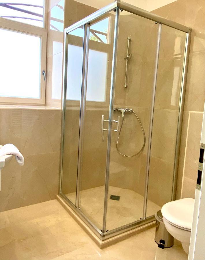 Borostyan Panzio Otel Kaposvár Dış mekan fotoğraf