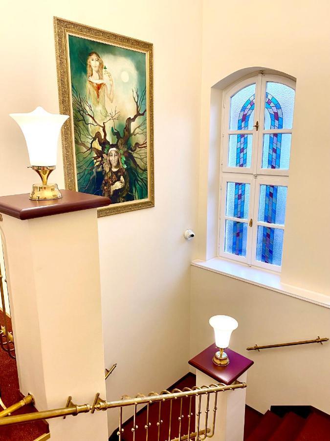 Borostyan Panzio Otel Kaposvár Dış mekan fotoğraf